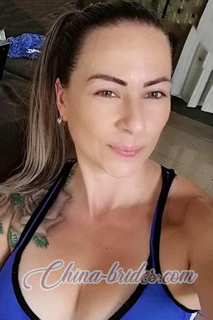 207420 - Abigail Age: 40 - Costa Rica