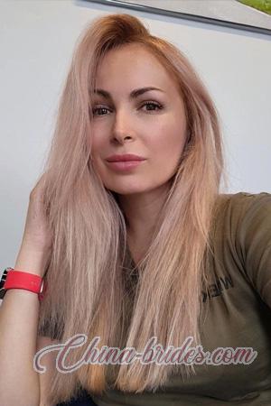 223165 - Oxana Age: 42 - Ukraine
