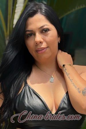 223577 - Tatiana Age: 38 - Colombia