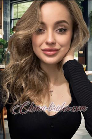 225183 - Yevhenia Age: 33 - Ukraine