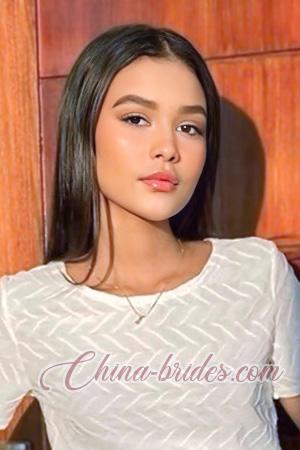 225360 - Livyhen Age: 19 - Colombia