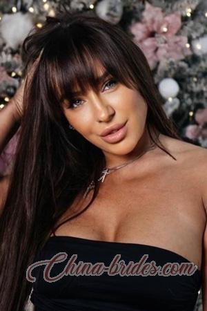 225985 - Nadiia Age: 41 - Ukraine