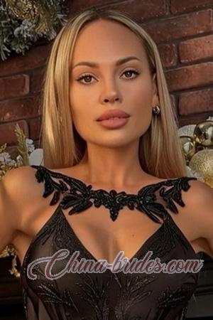 226280 - Dana Age: 35 - Ukraine