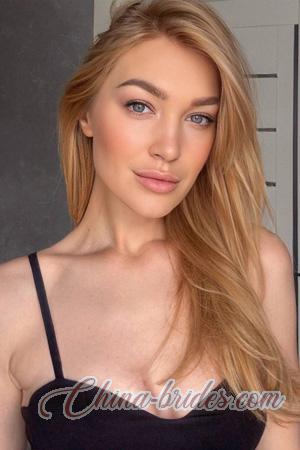 226944 - Diana Age: 32 - Ukraine