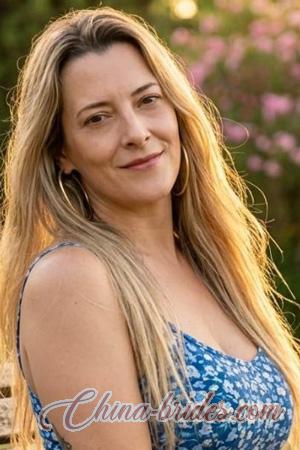 227120 - Claudia Age: 49 - Colombia