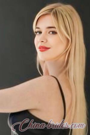 227402 - Irina Age: 32 - Ukraine