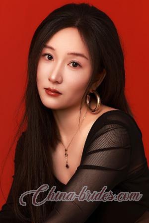 228160 - Lulu Age: 36 - China