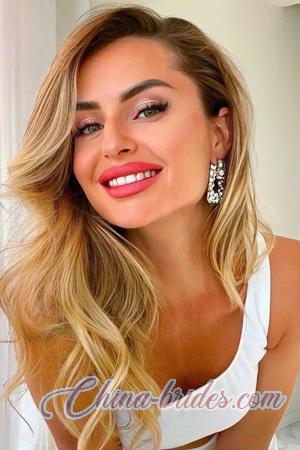 228358 - Anastasiia Age: 41 - Ukraine