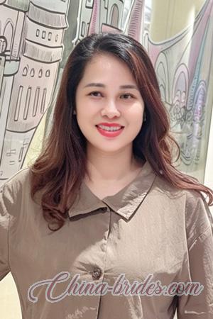 228526 - Qin ying Age: 44 - China