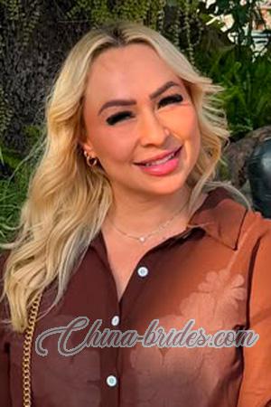 228880 - Kimberly Age: 38 - Costa Rica