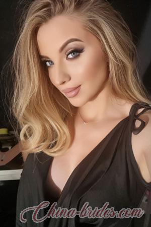 229128 - Anastasiia Age: 27 - Ukraine