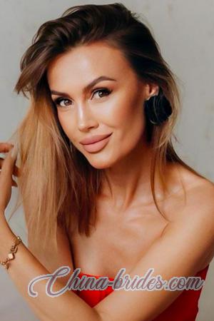 229384 - Viktoriia Age: 42 - Ukraine