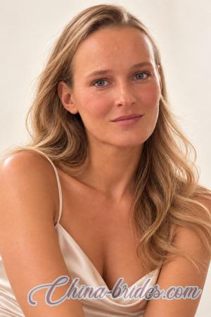 229401 - Maryna Age: 38 - Ukraine